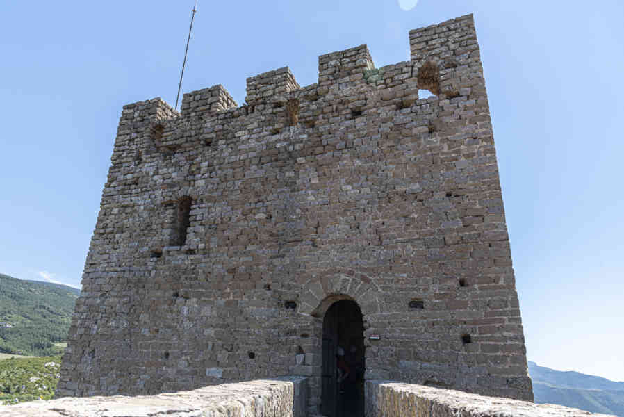 Huesca - Loarre - castillo de Loarre 44.jpg